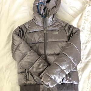 The North Face Kids Puffer Jacket in Gray